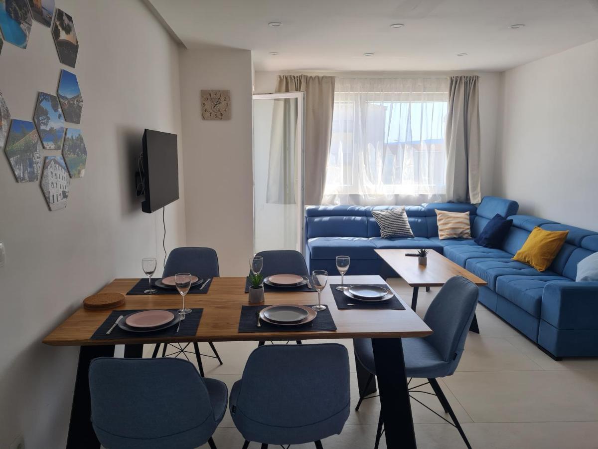 Holiday Apartment Marijana คาชเตลา ภายนอก รูปภาพ
