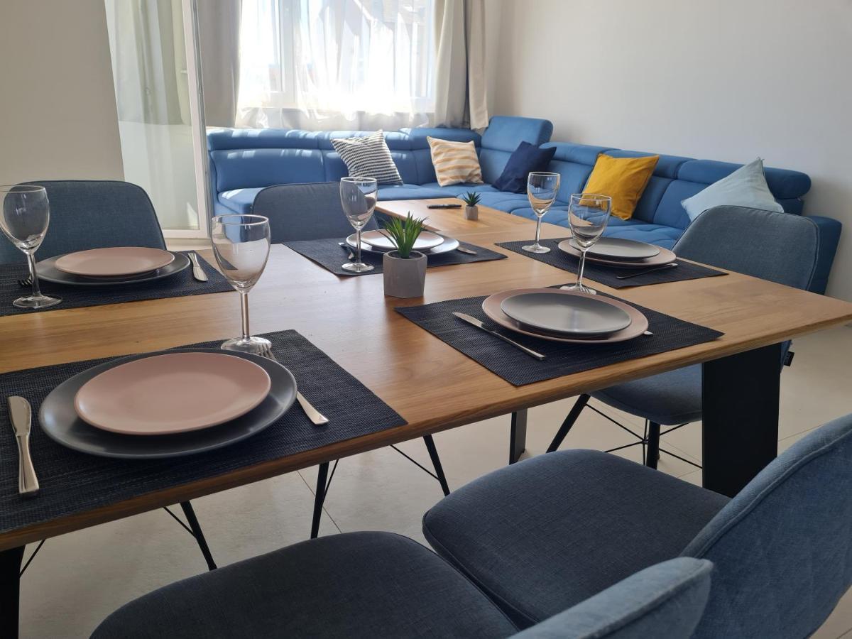 Holiday Apartment Marijana คาชเตลา ภายนอก รูปภาพ