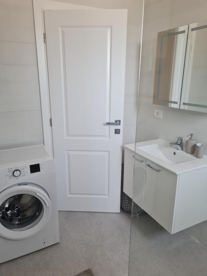 Holiday Apartment Marijana คาชเตลา ภายนอก รูปภาพ