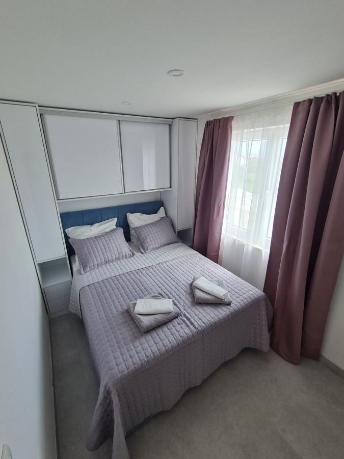 Holiday Apartment Marijana คาชเตลา ภายนอก รูปภาพ