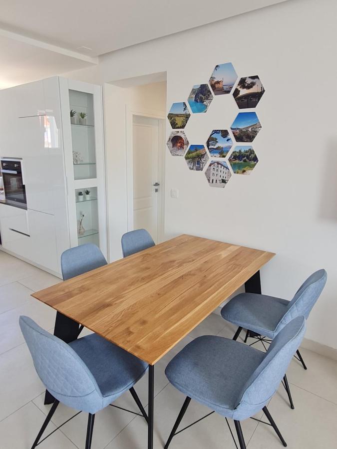 Holiday Apartment Marijana คาชเตลา ภายนอก รูปภาพ