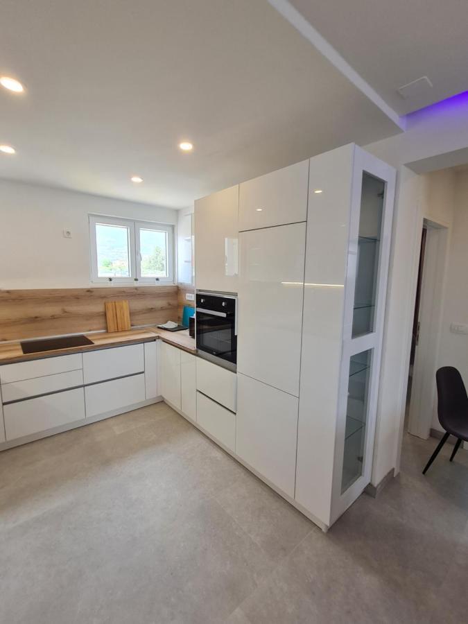 Holiday Apartment Marijana คาชเตลา ภายนอก รูปภาพ