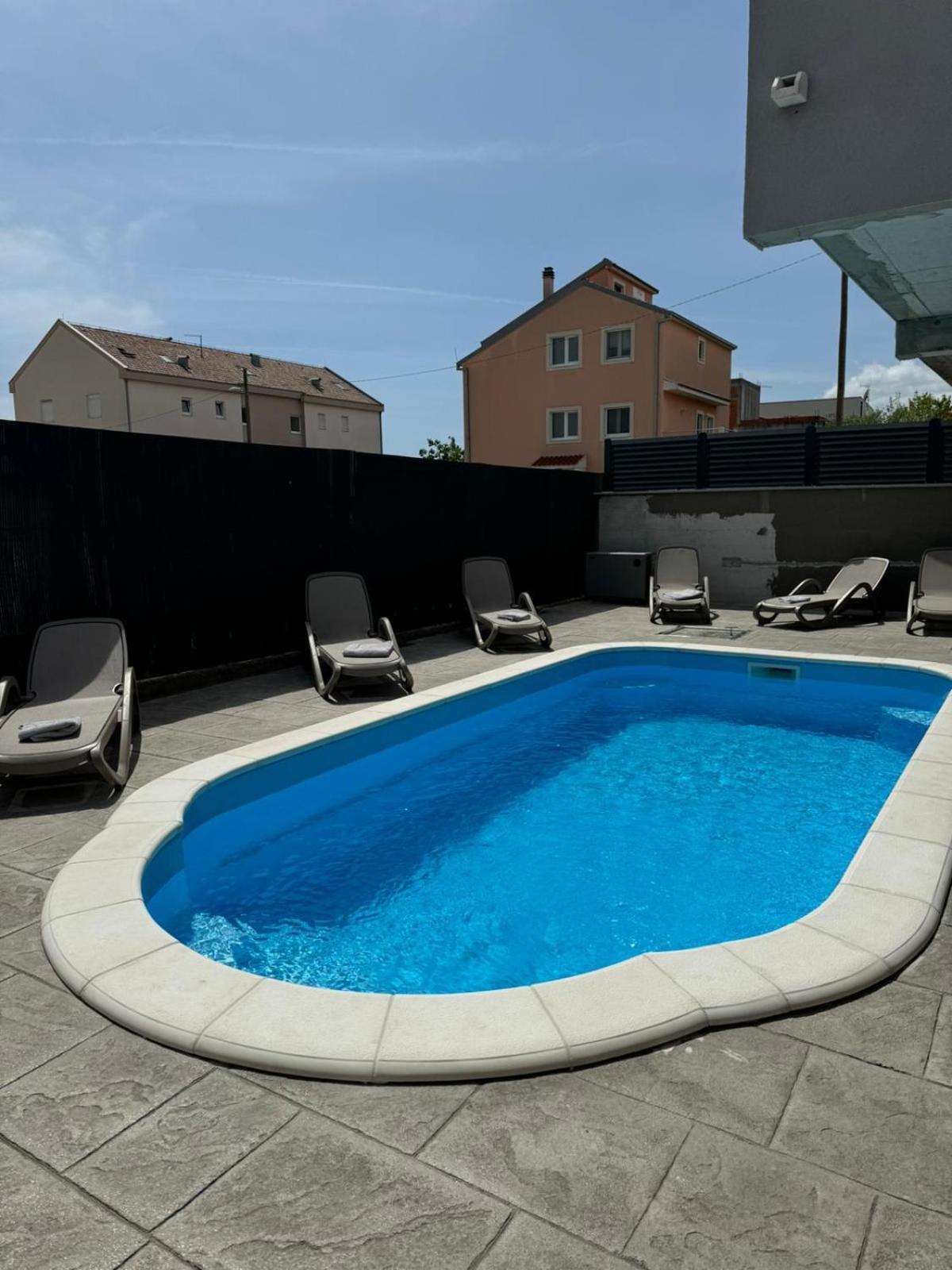 Holiday Apartment Marijana คาชเตลา ภายนอก รูปภาพ