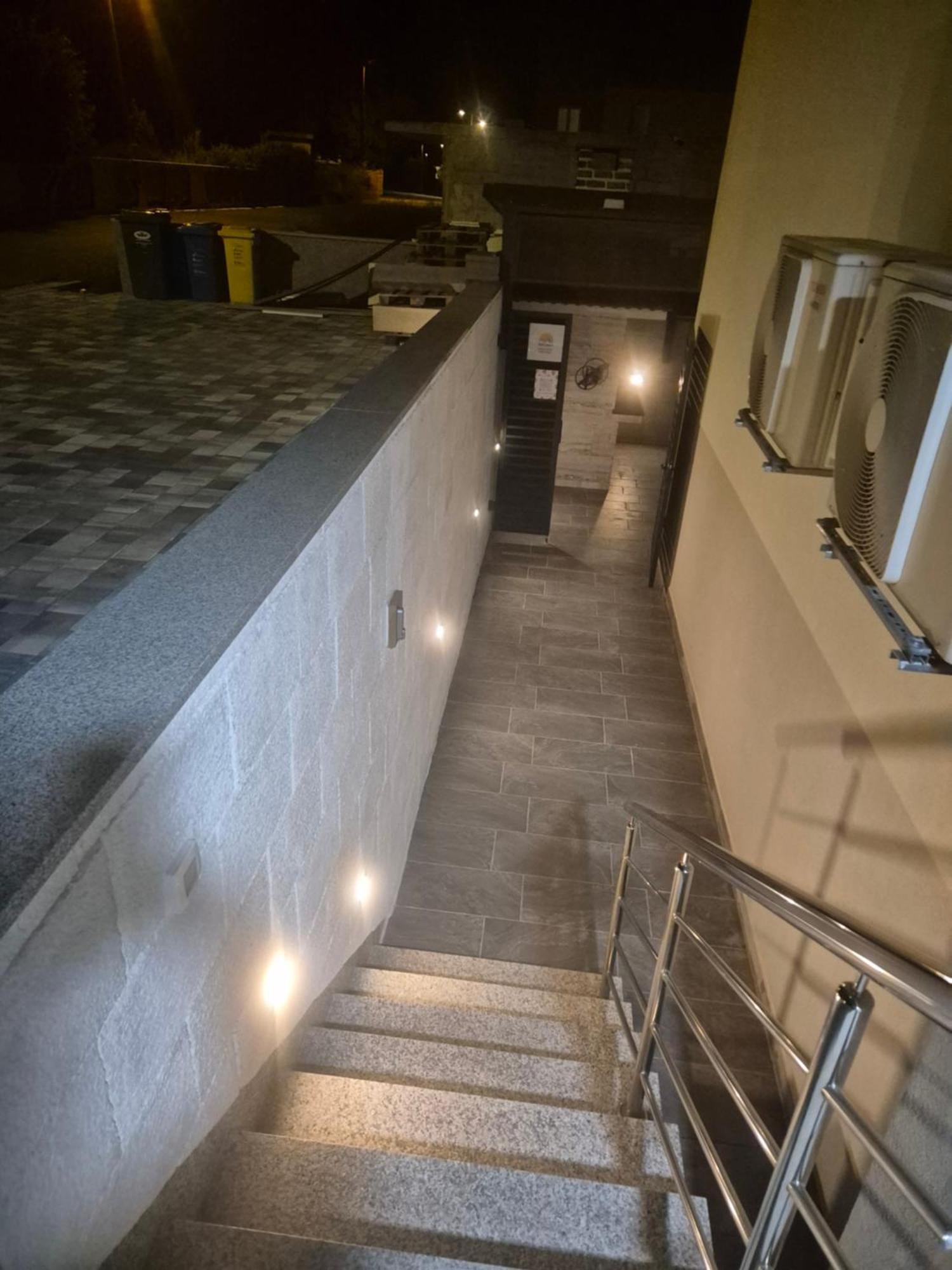 Holiday Apartment Marijana คาชเตลา ภายนอก รูปภาพ